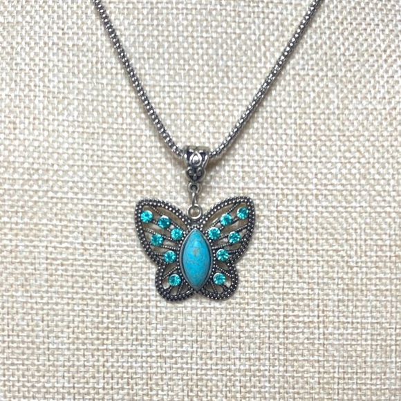 Jewelry - Silver Butterfly Pendant Necklace W/ Sparkling Rhinestones & Teal Howlite